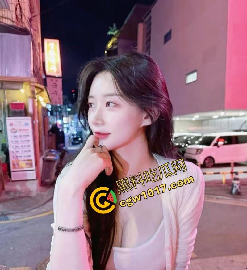 抖音重庆00后地陪【贝儿】陪玩陪睡调教黑料曝光 据说携手闺蜜双飞一条龙服务 金主直呼爽到爆!-4