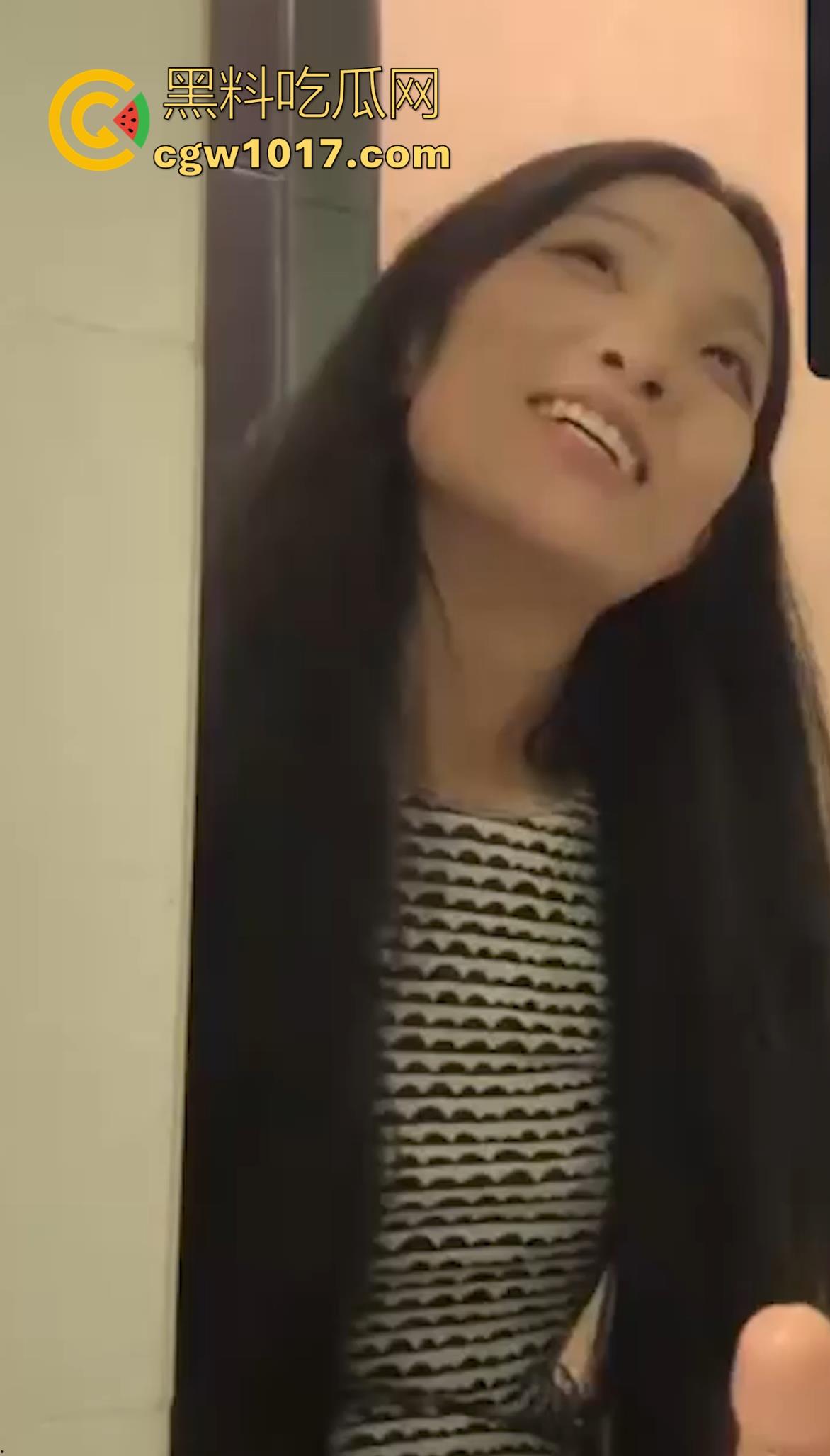 天津骚女【邵子畅】装欧洲女留哄骗富哥,天天约炮只为遇到哪个肯为她花钱的大冤种,骚逼早已雀黑无比!-9