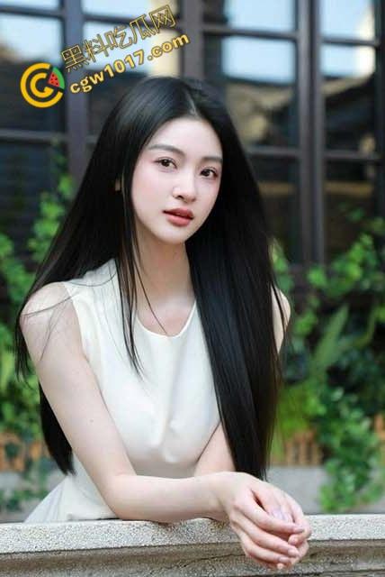 嫂子窗前偷香,春光乍泄!惊见偷拍刺激,水润桃源更诱人,转战房间后,窗外窥人更添情火!-3