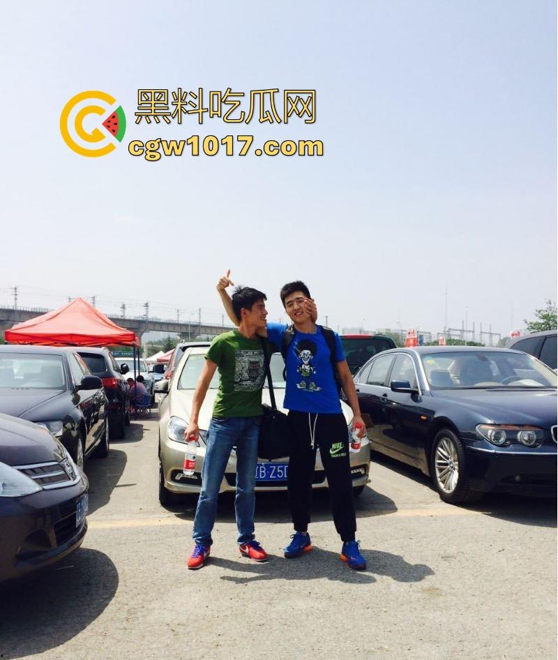 曾经哪个精神小伙如果也是能操上好逼了!跟甜美白领私下厮混,各种花式做爱,对镜后入大奶狂甩,浪叫到腿软!-2