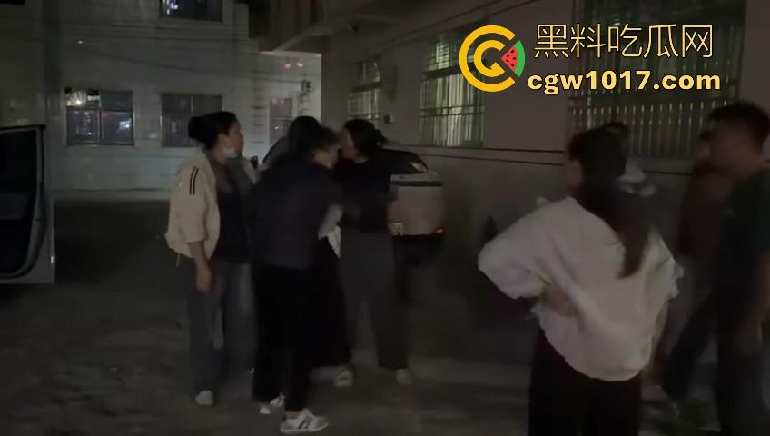 不是哥们你海角看多了吧?上门女婿搞完老婆还不够,把幼师侄女也操了,你这还真实践上了!-8