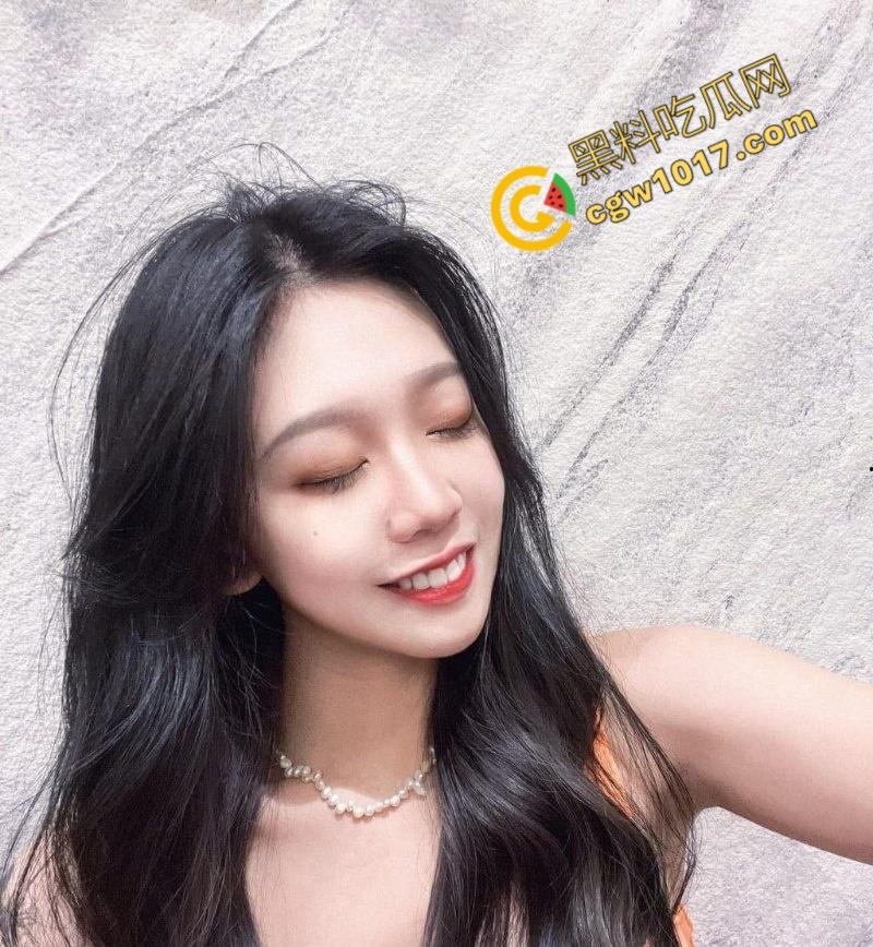 杭州美少妇【冯霏霏】与老公兄弟偷情视频烈火撩人,翘臀淫浪,无套激战,无尽快感爆棚,让人欲火焚身,欲罢不能!-3