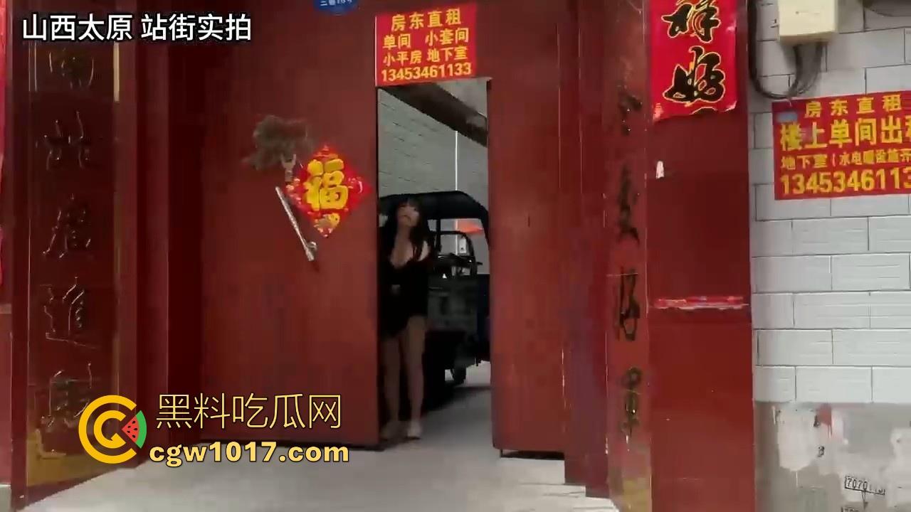 山西太原小吃街实拍走访!整条街都是特色美食,有成熟一点的也有年轻漂亮一点的,百花齐放快来挑选!-12