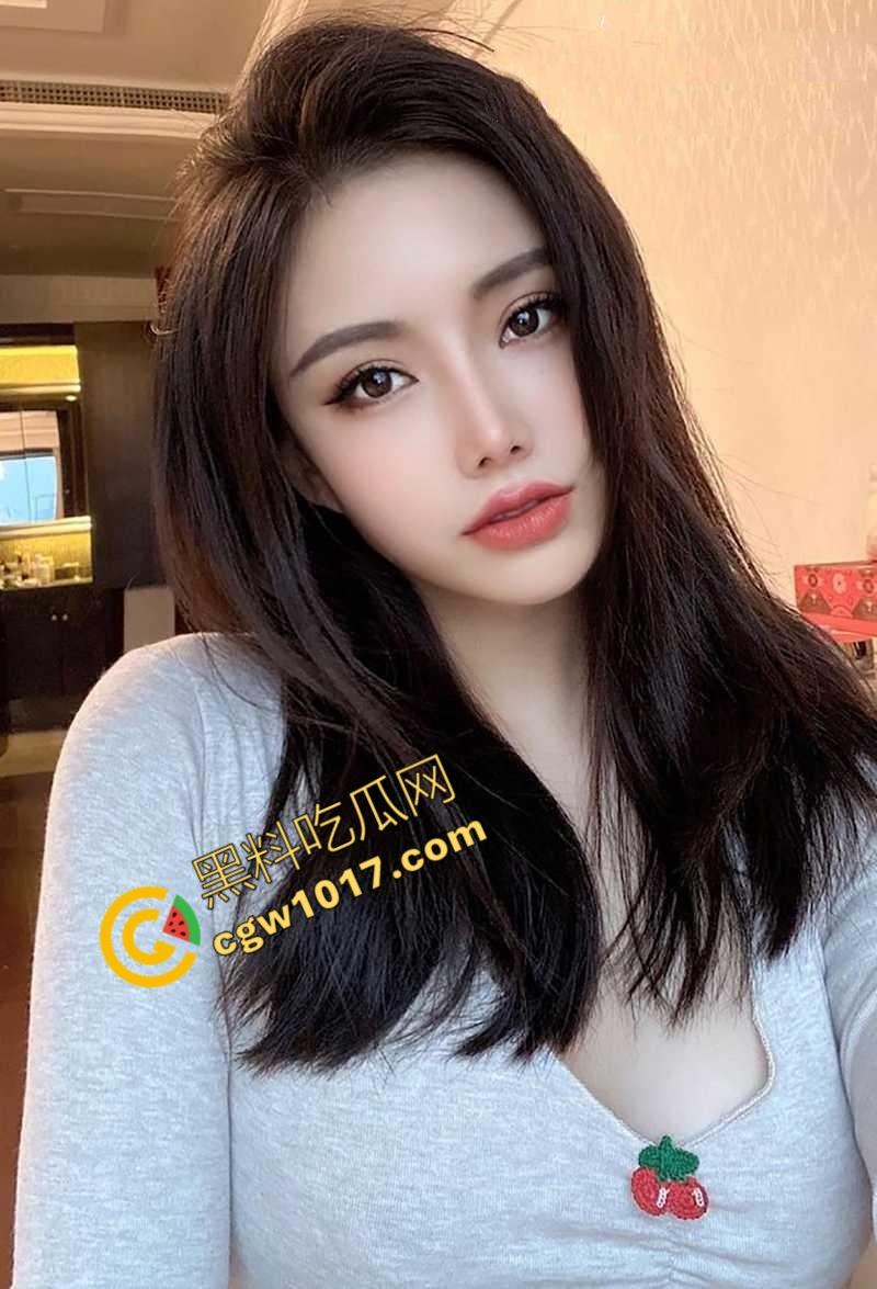 前美团女总监【陶子】撸贷240万包养夜店猛男，夜店狂欢多P出轨！神颜大奶偏好激情，老公曝光秘密，震惊全网！-3