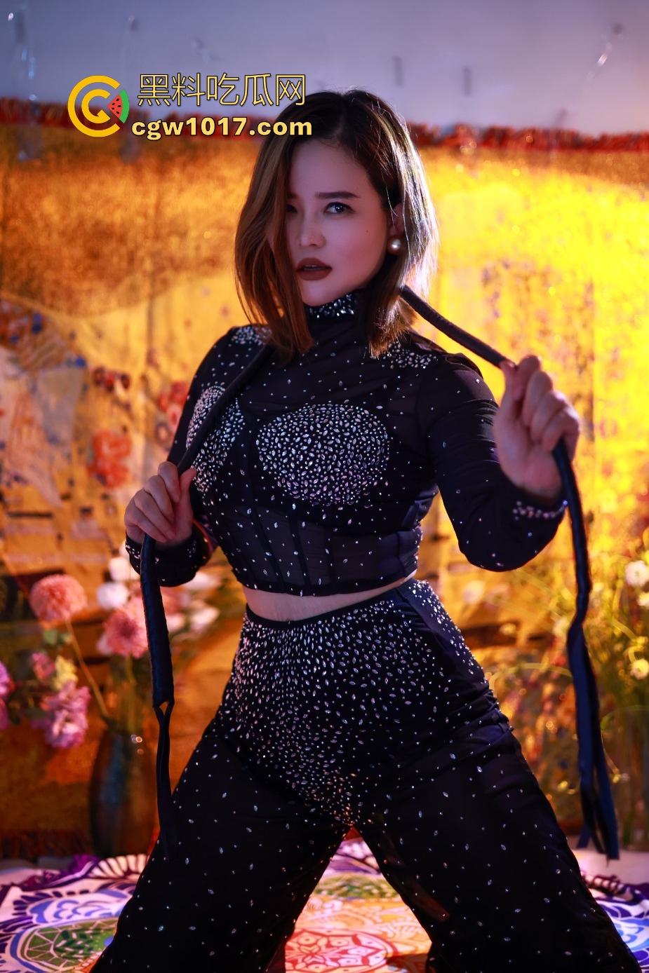 杭州性商学院训练营教如何当女人!伊兰迪正宫娘娘1V1传授性爱技术,课堂秒变大尺度活春宫!-8