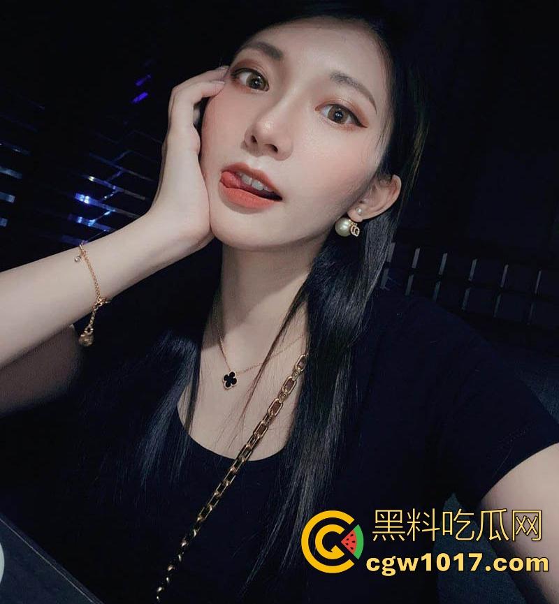 杭州设计公司高颜值前台【廖渔颖】公司高冷御姐生人勿近,私下黑丝母狗狂吮猛男大屌,高潮失禁潮喷浪叫销魂!-2