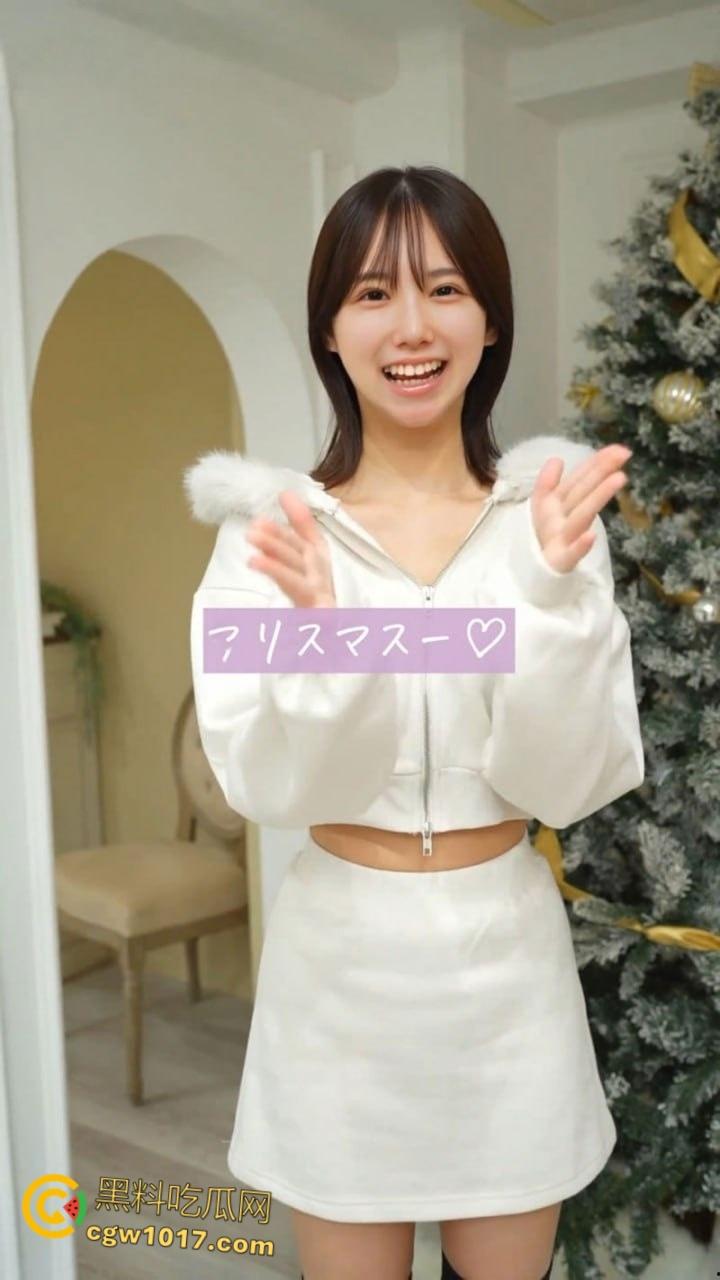 日本福利姬【Kahotann】,粉嫩少女褪去可爱睡衣,露出可爱白虎嫩穴,挺拔酥胸诱惑撩人,自慰淫叫反差拉满!-2