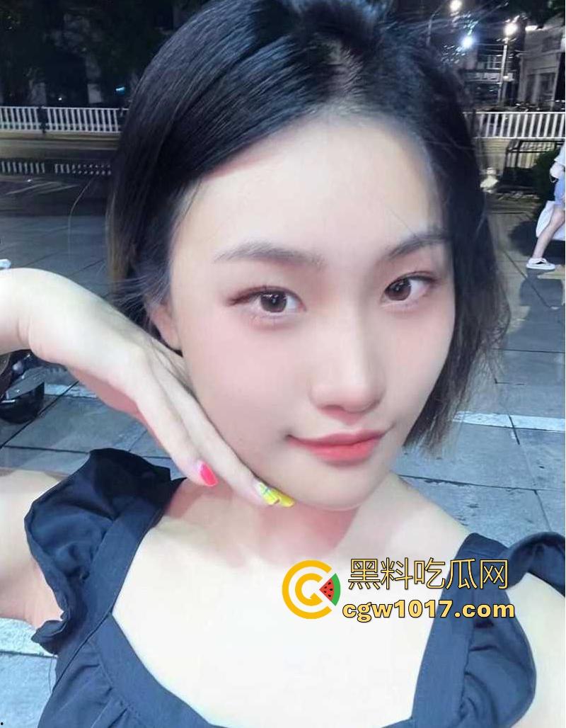 酒店幽会偷情出轨狂欢!年轻人妻母狗被情人猛攻骚穴,全程淫叫连连,不明所以的隔壁住客,以为是什么警报声了呢!-5