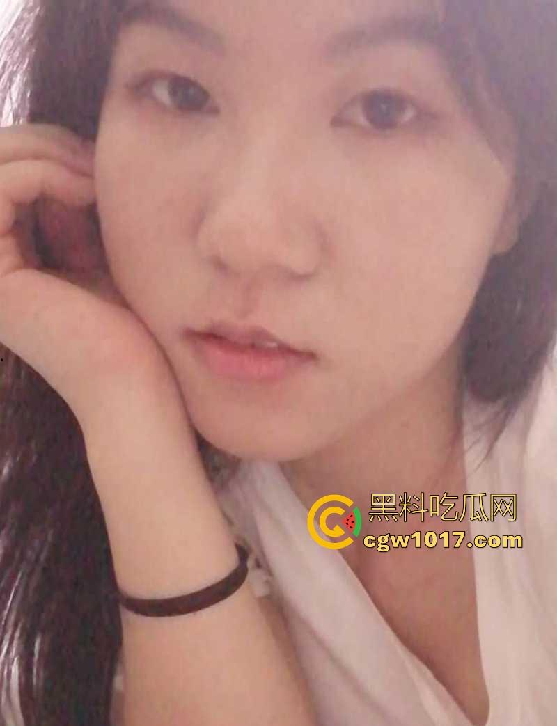 铁骑人妻社交平台专约3P起步4P起飞，号称公交不如我准点，老公天天戴绿帽都不知她是全城共享会员！-10