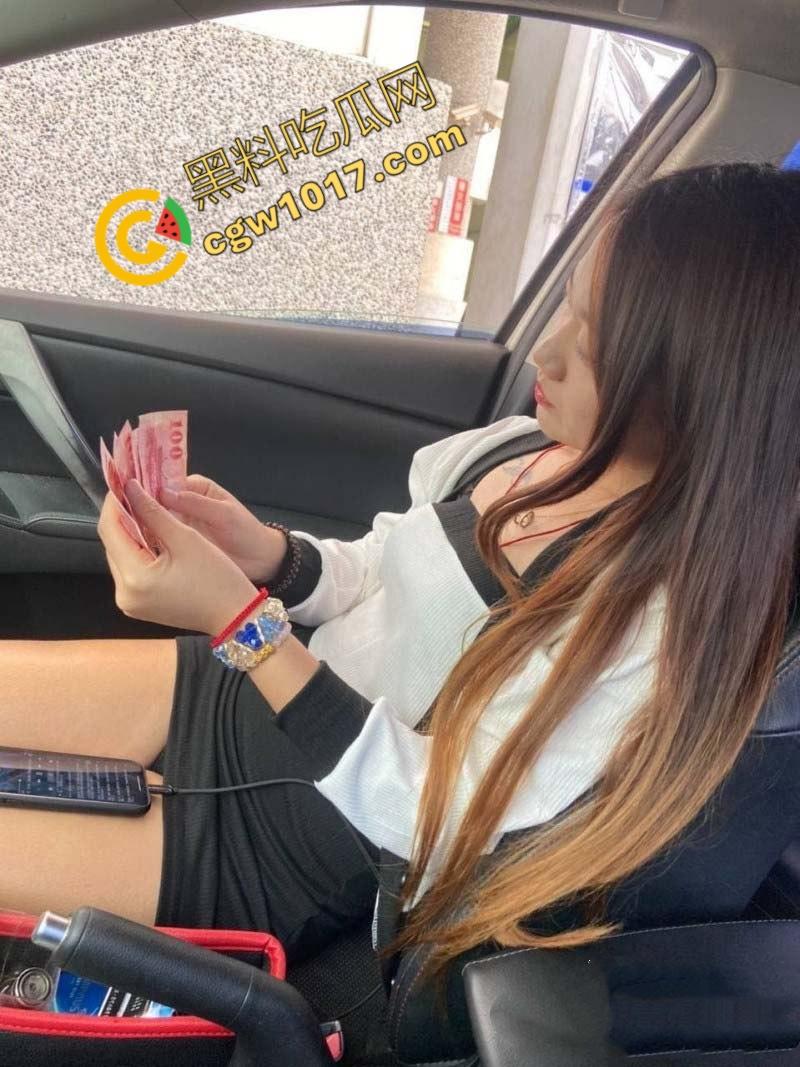 山东男子22年婚姻绿帽不断,两孩子非亲生,人财两空,骚妻与堂兄偷情视频流出,身材一流,淫荡不堪!-2