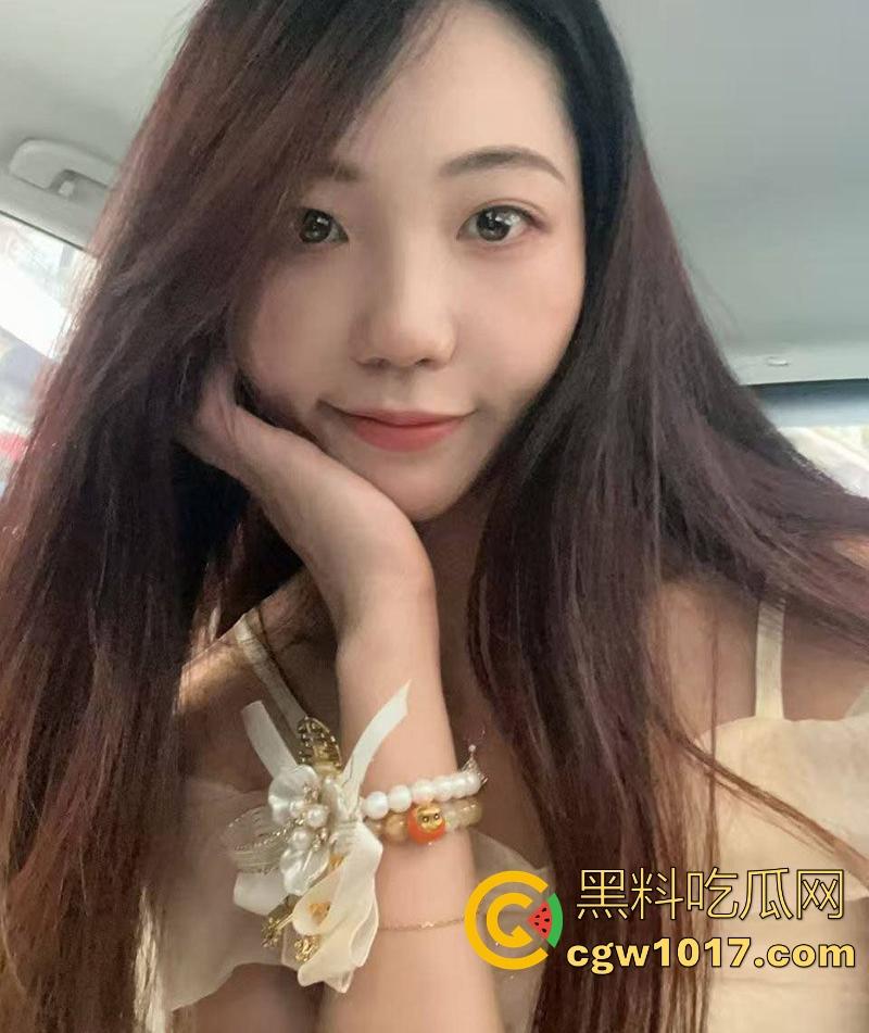 广东中山黄圃小母狗【郭雅文】性爱视频曝光,高颜值极品身材,露脸自慰骑乘做爱,这身材跟骚劲恰到好处!-2